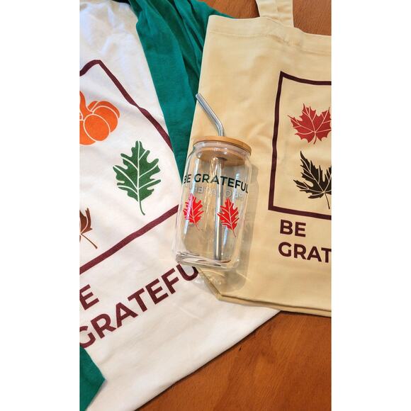 Eco-Friendly Gratitude Jar: Glass Can-shaped glass w/bamboo lid and metal straw, - Picture 9 of 10